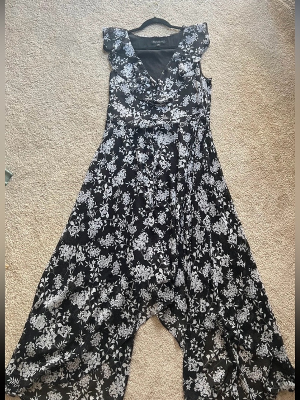 Banana Republic Black dress with White Floral Print size 14